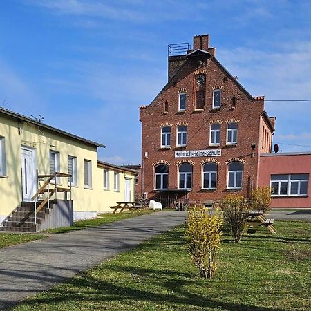 Gaestehaus Heinrich Heine Schule Bad Dürrenberg 外观 照片