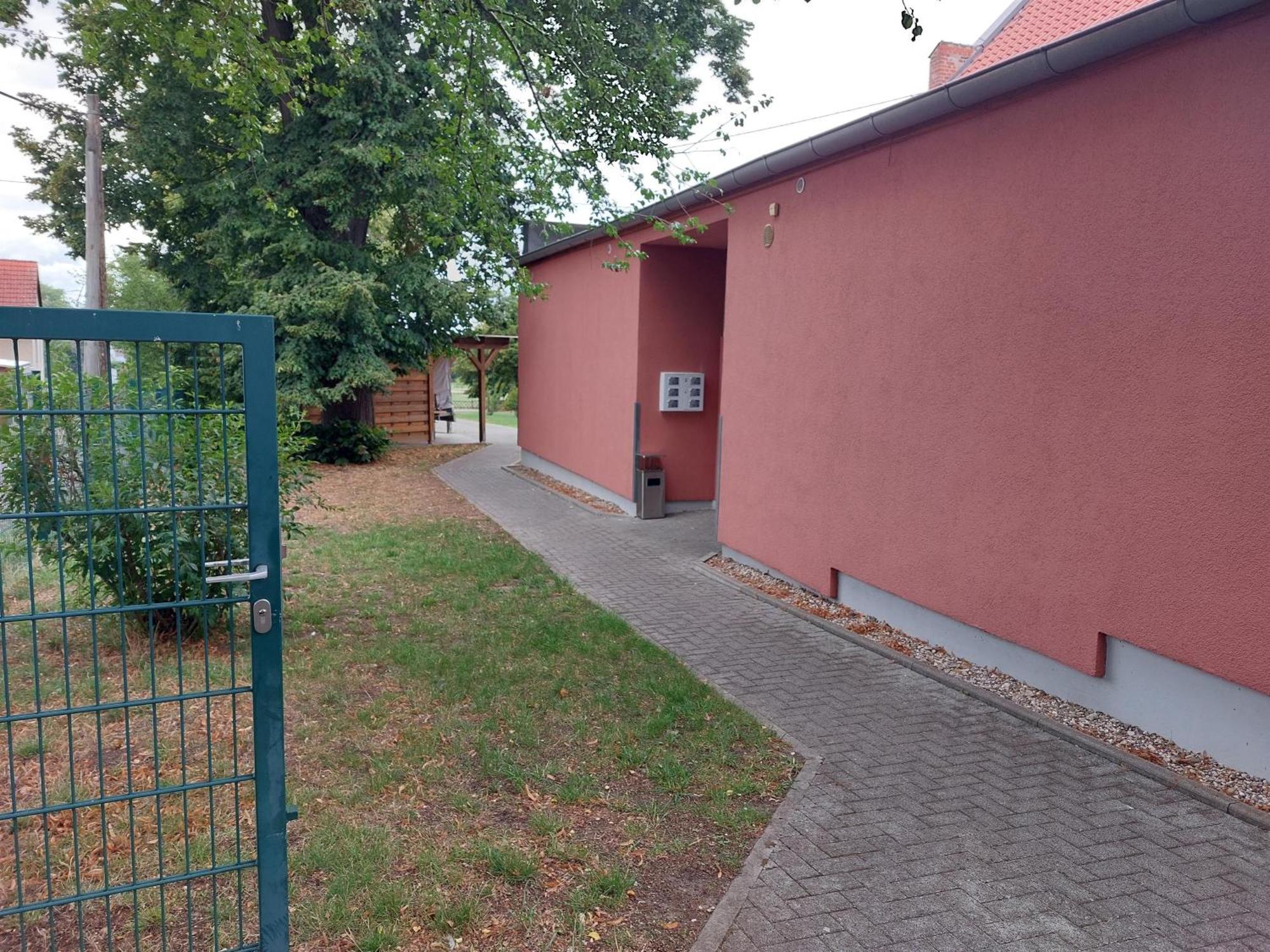 Gaestehaus Heinrich Heine Schule Bad Dürrenberg 外观 照片